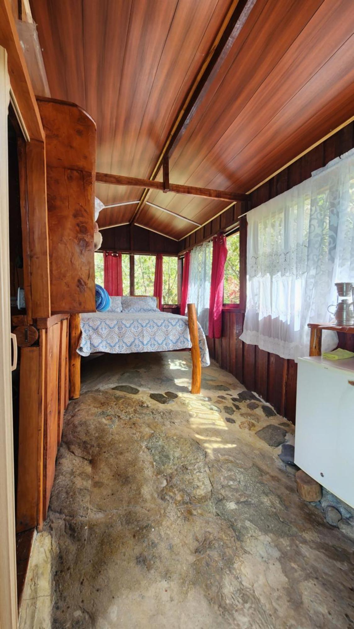 Hospedajes Richie Eco Camp Providencia Luaran gambar
