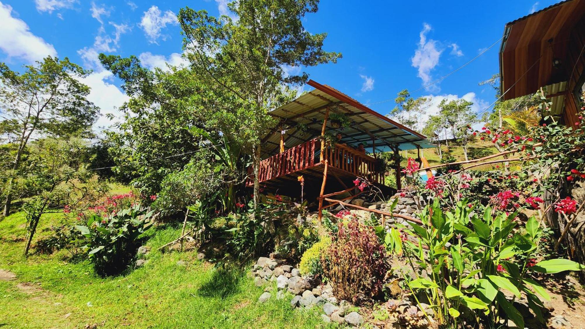 Hospedajes Richie Eco Camp Providencia Luaran gambar